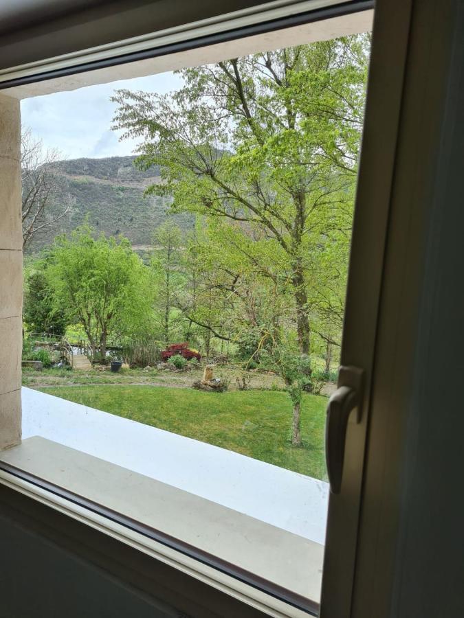 Gite Du Vallon Des Sources Millau Eksteriør bilde